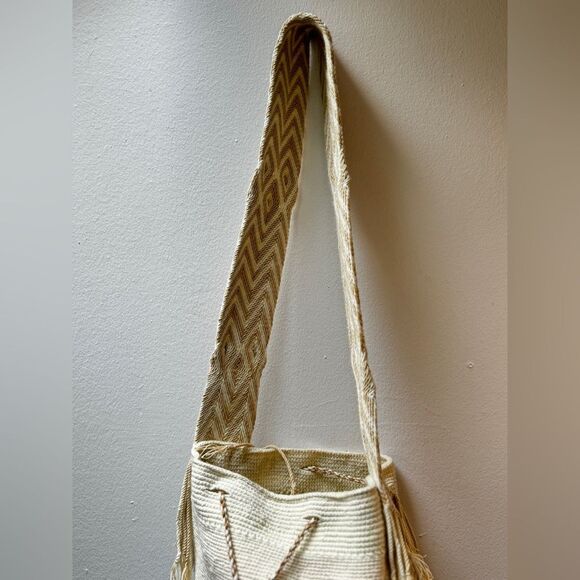 XL Minamalistic Wayuu mochila bags Columbian Woven crossb… - Picture 5 of 7